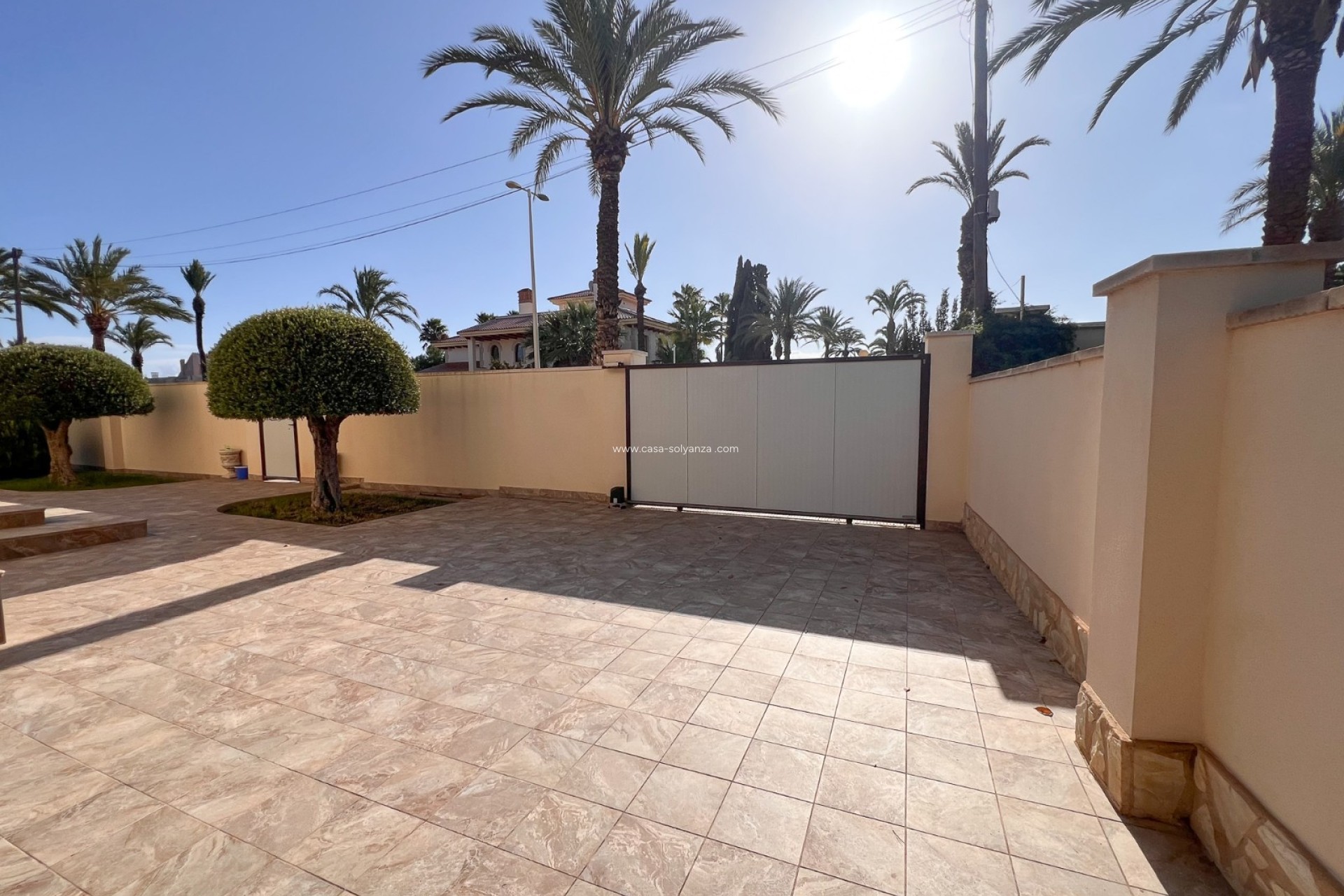 Wiederverkauf - Independent villa - Orihuela Costa