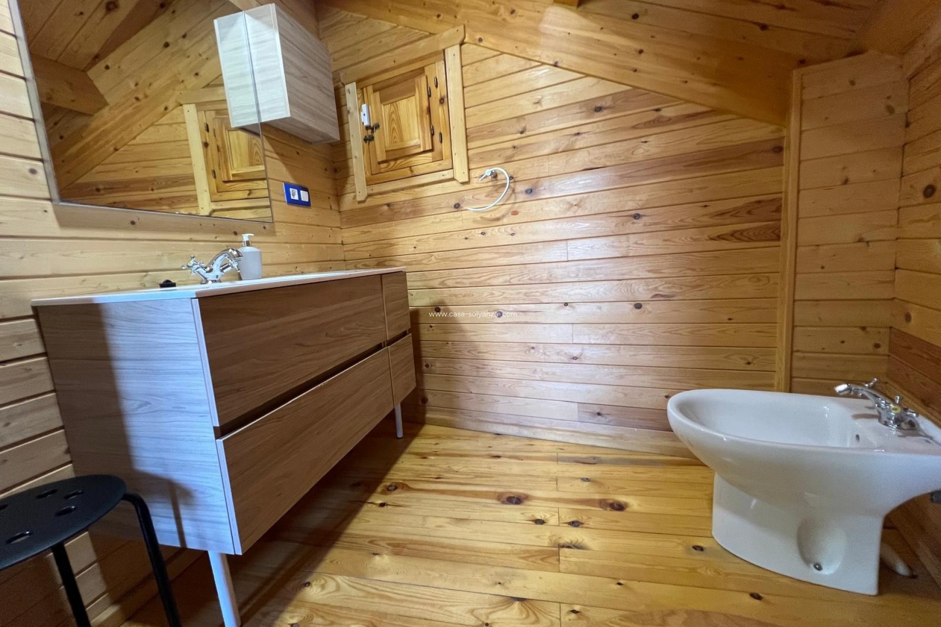 Wiederverkauf - Kommerziell - Abanilla - Inland