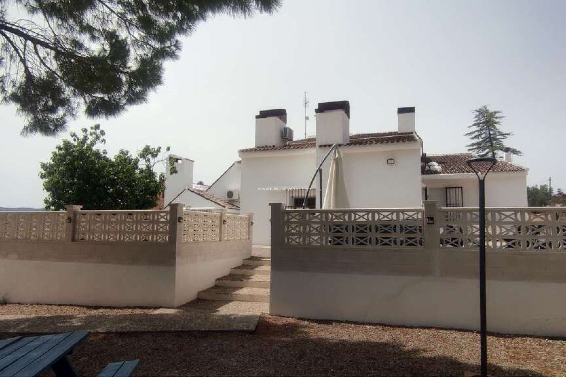 Wiederverkauf - Kommerziell - Ayora