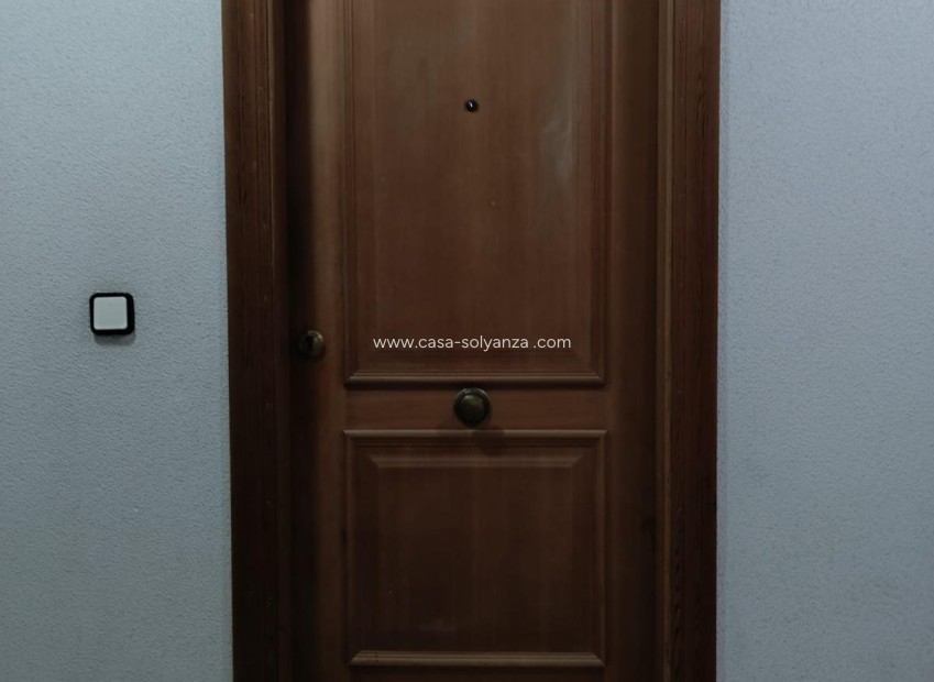 Wiederverkauf - Kommerziell - El Altet