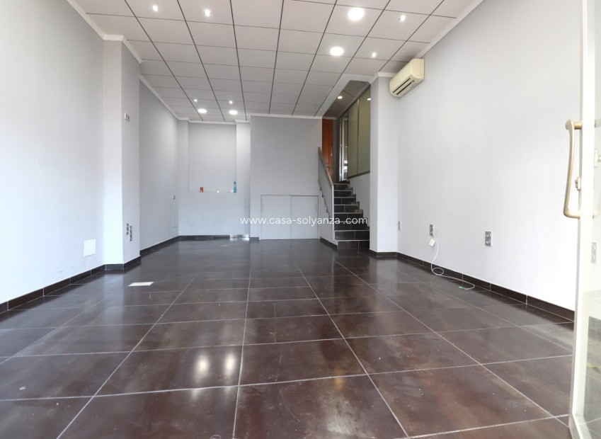 Wiederverkauf - Kommerziell - Formentera del Segura - Formentera - Village