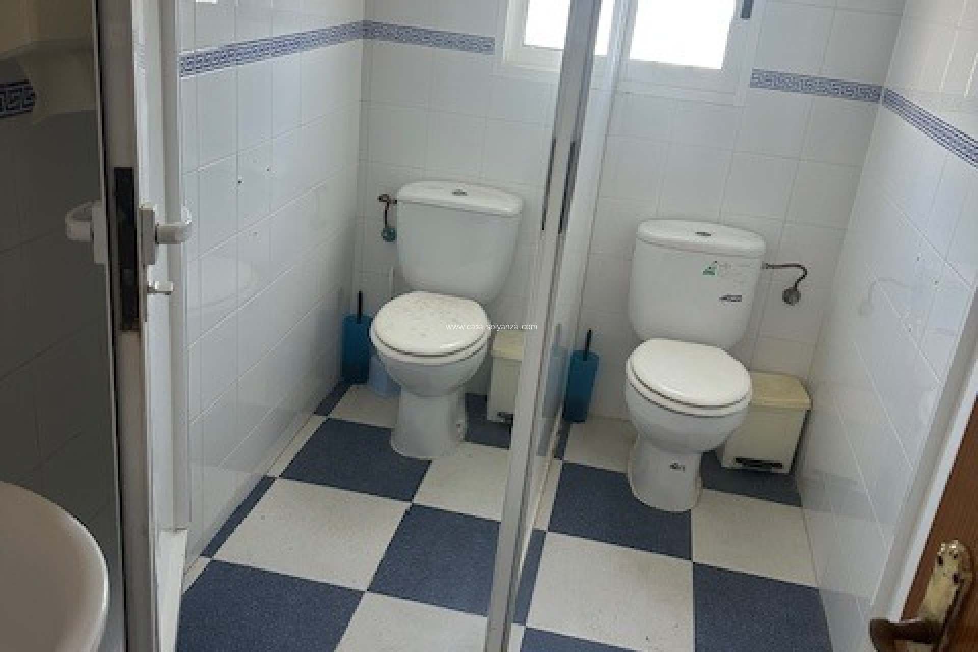 Wiederverkauf - Kommerziell - Las Fillipinas