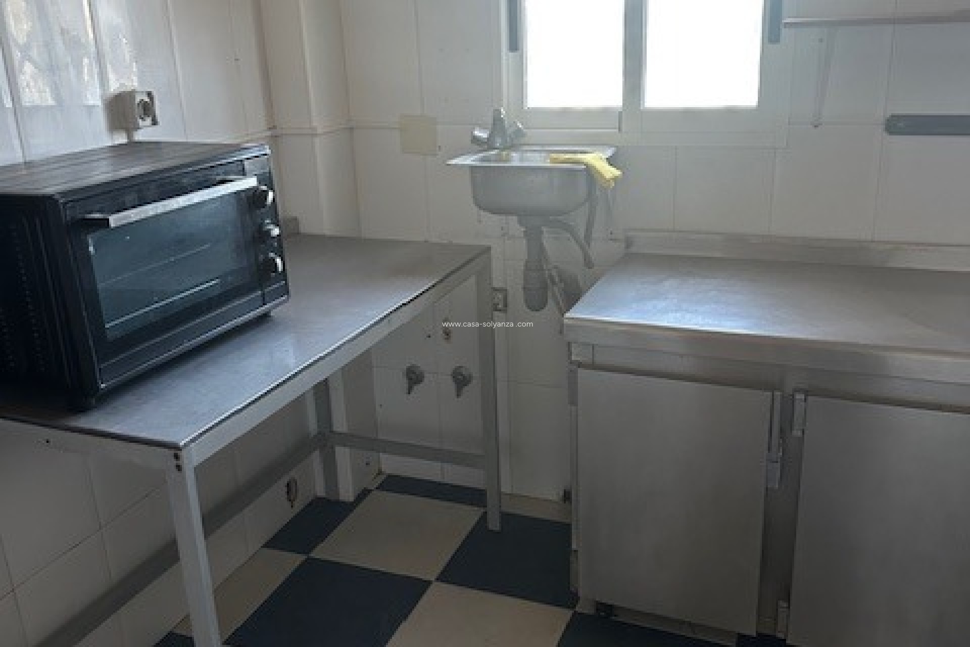 Wiederverkauf - Kommerziell - Las Fillipinas