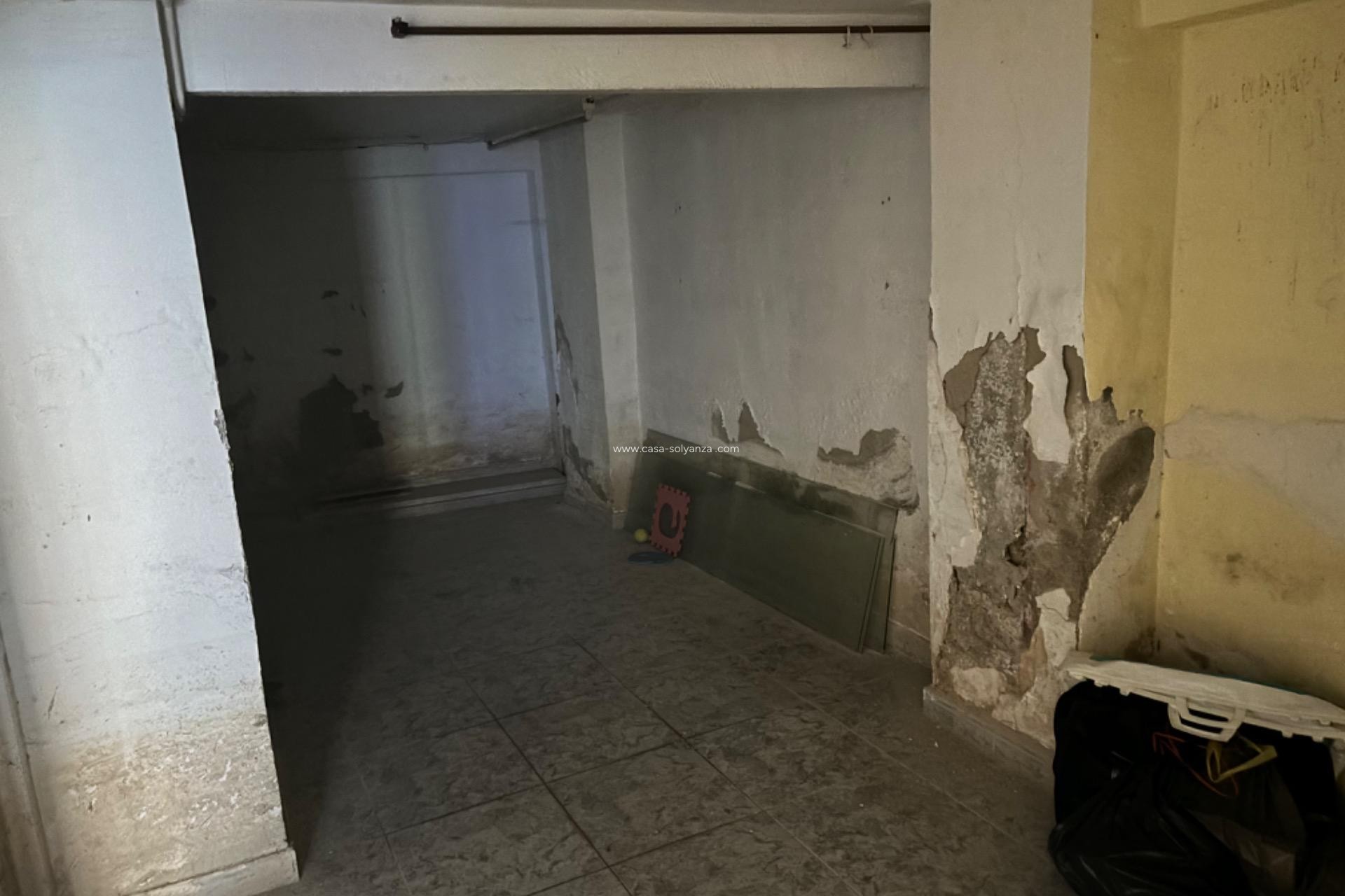 Wiederverkauf - Kommerziell - Orihuela - Zona Centro