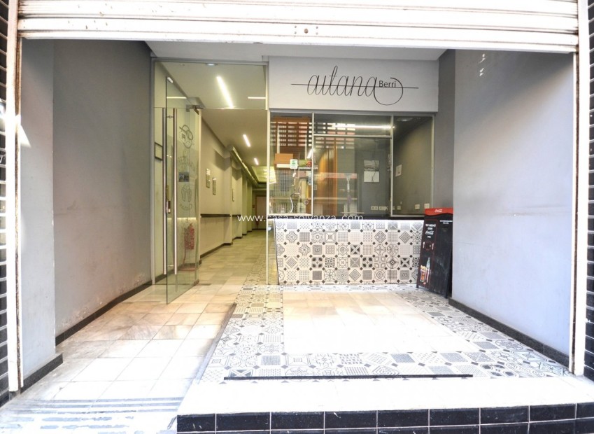 Wiederverkauf - Kommerziell - Torrevieja - Center