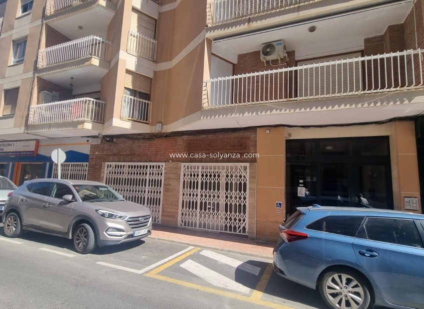 Wiederverkauf - Kommerziell - Torrevieja - Center