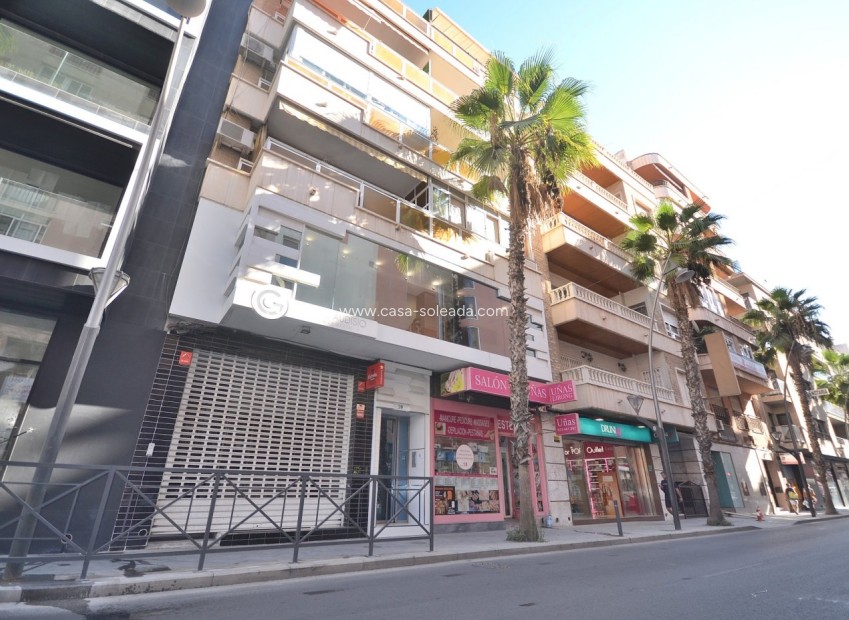 Wiederverkauf - Kommerziell - Torrevieja - Center