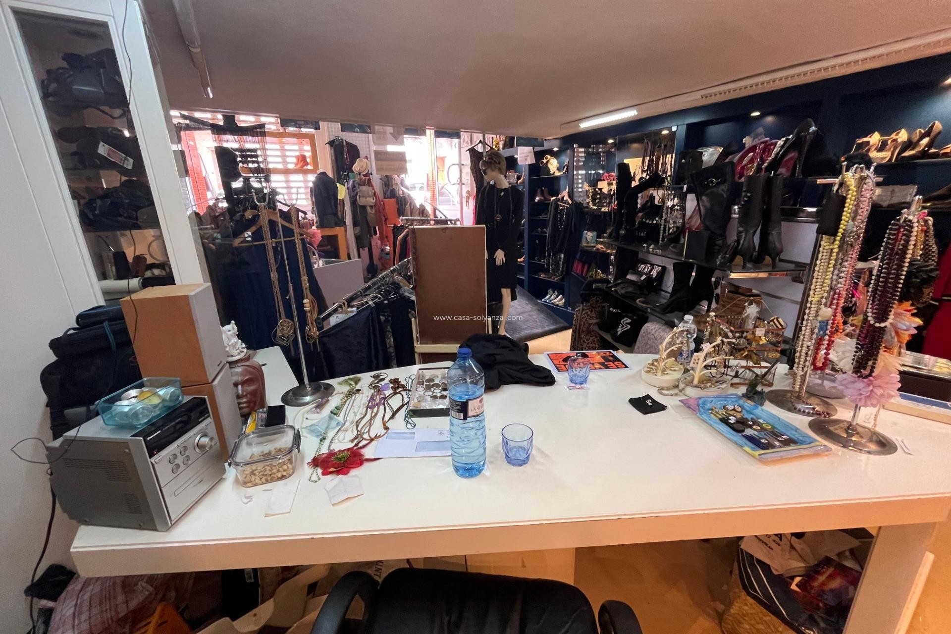 Wiederverkauf - Kommerziell - Torrevieja