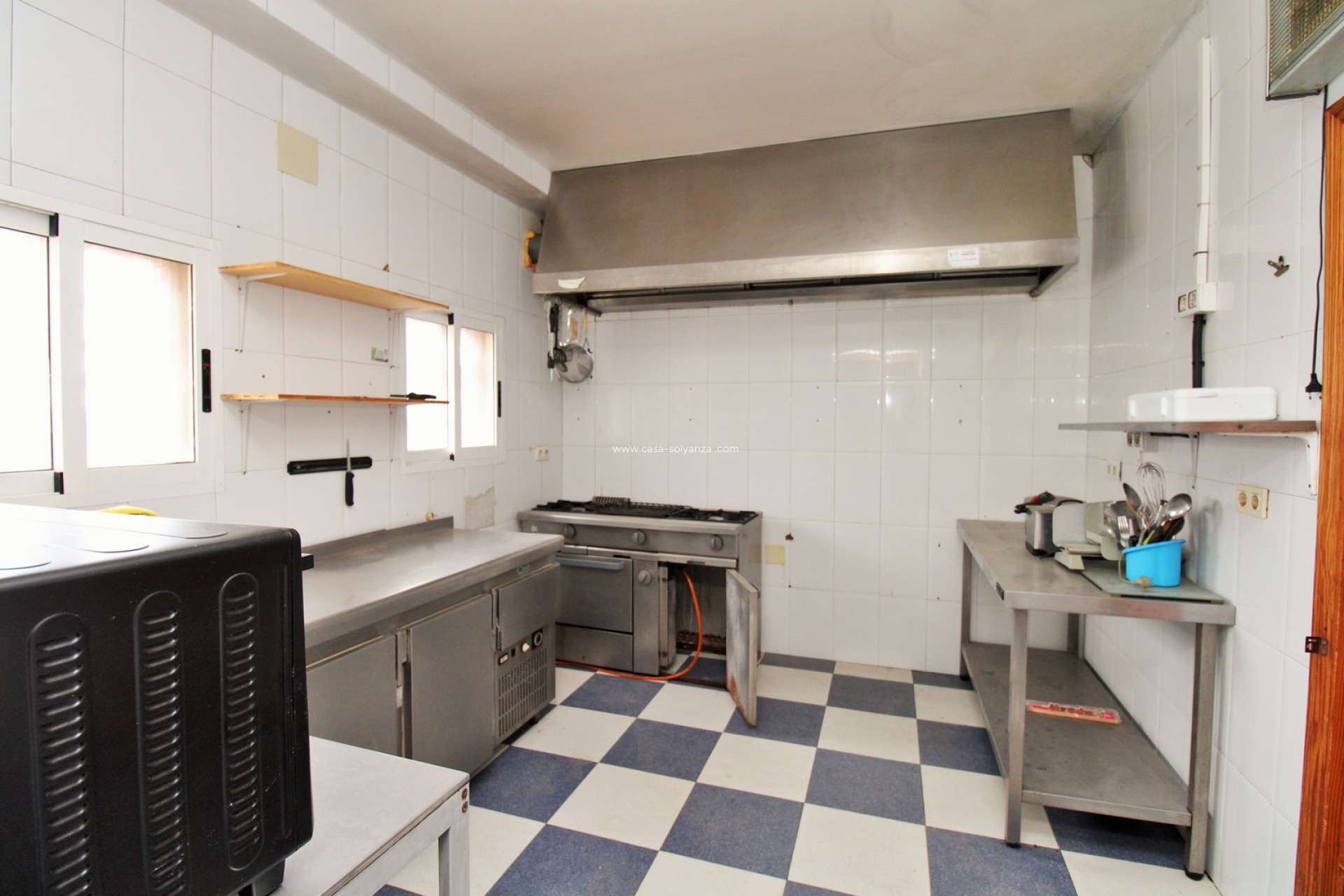 Wiederverkauf - Kommerziell - Villamartin - Villamartín