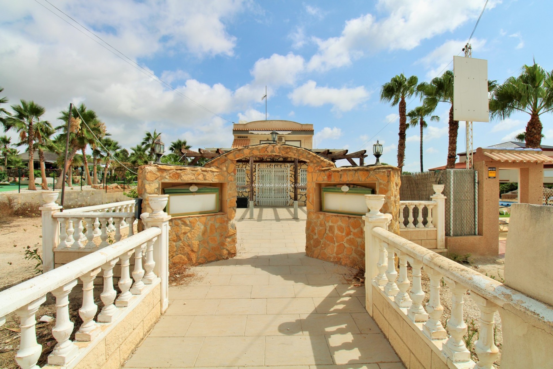 Wiederverkauf - Kommerziell - Villamartin - Villamartín