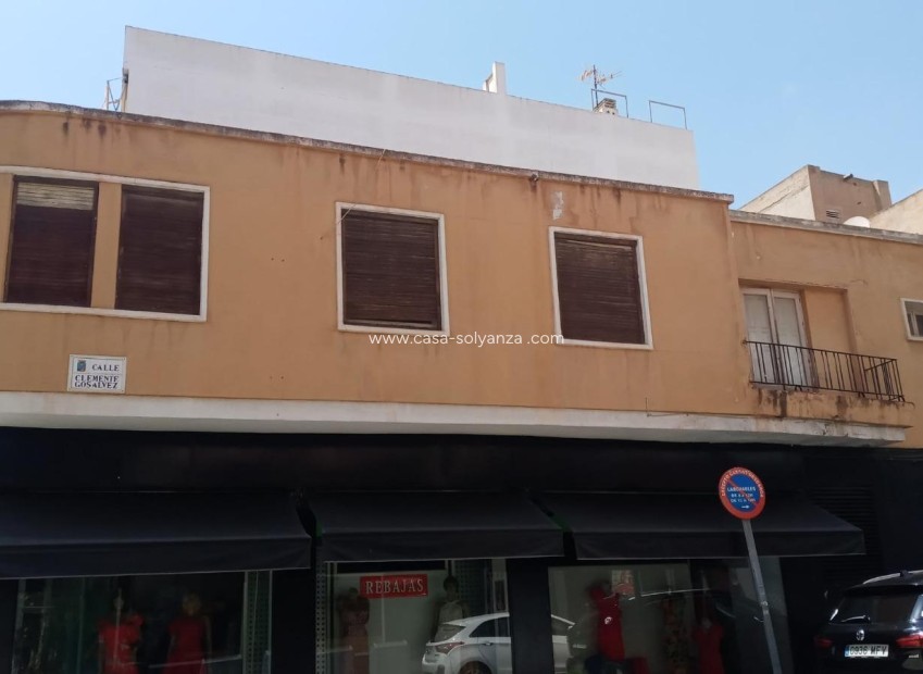 Wiederverkauf - Land - Torrevieja