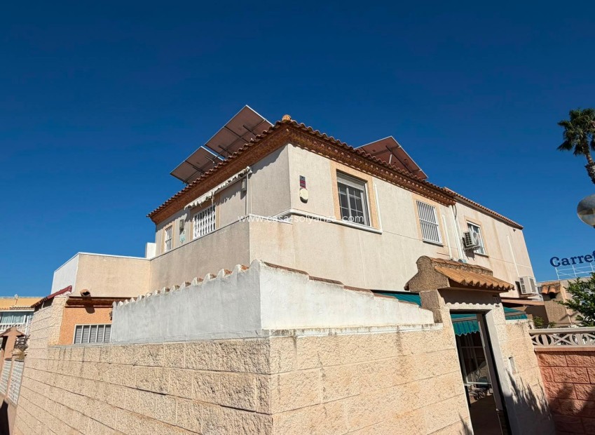 Wiederverkauf - Quad - Torrevieja - Carrefour