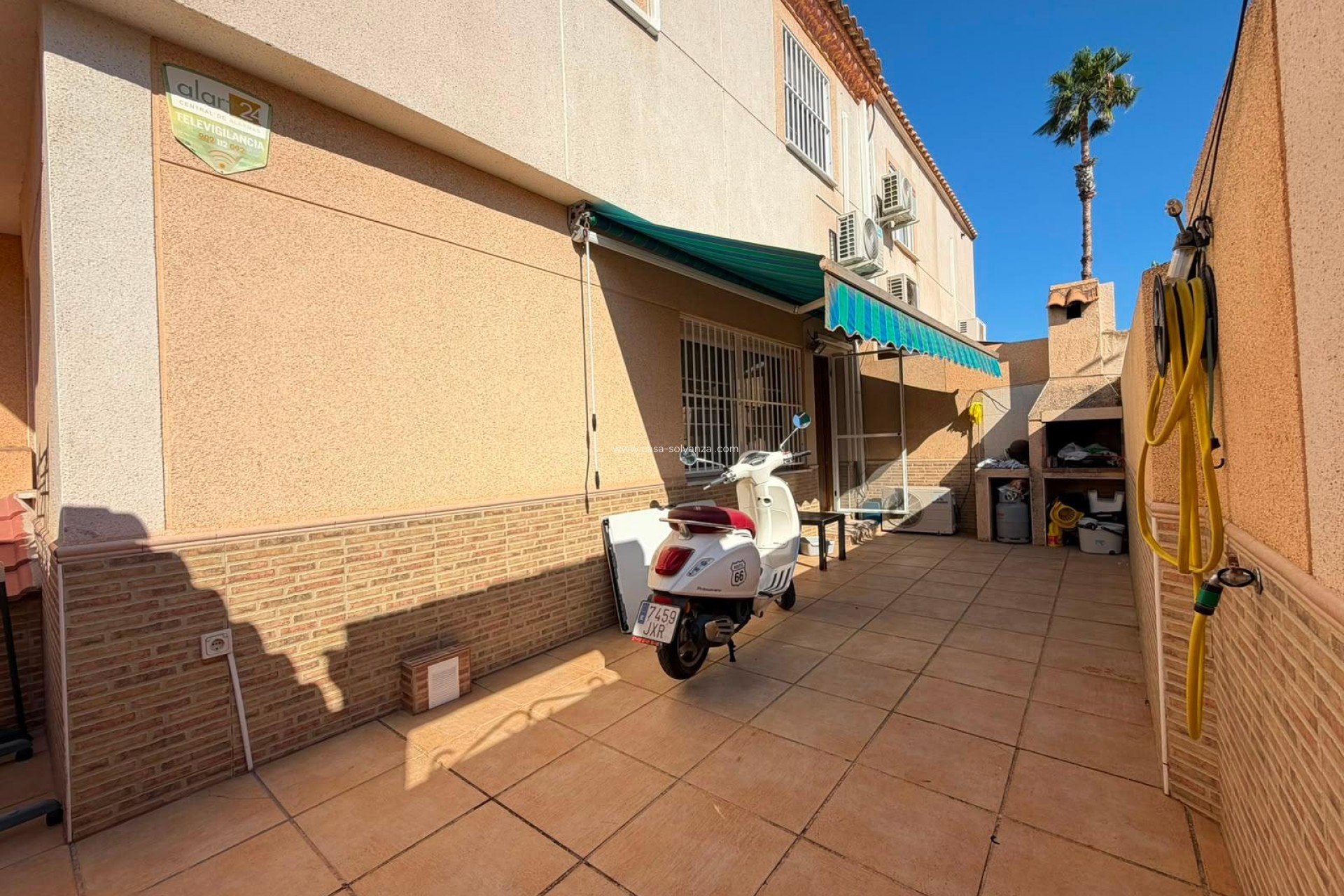 Wiederverkauf - Quad - Torrevieja - Carrefour