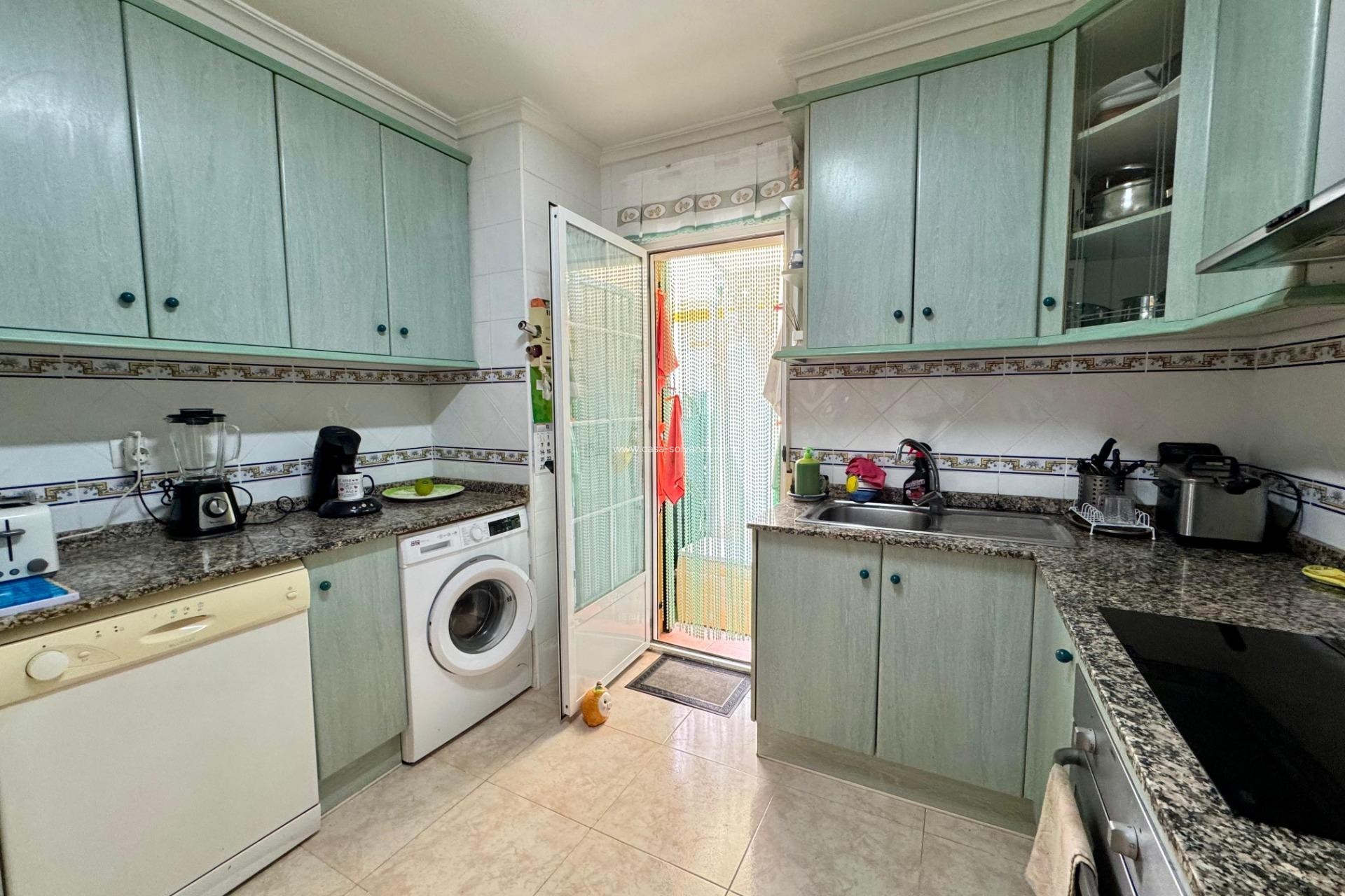 Wiederverkauf - Semi-detached house - Torrevieja - La Siesta