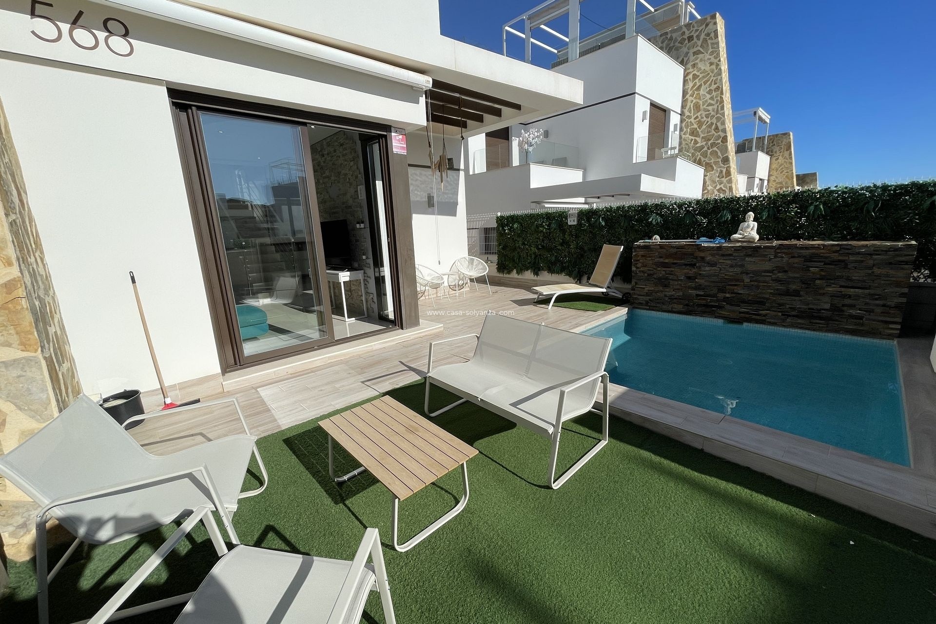 Wiederverkauf - Semi-detached house - Villamartin - Villamartín