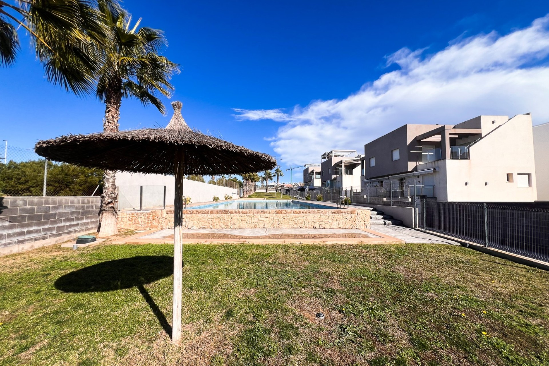Wiederverkauf - Semi-Detached Villa - Torrevieja