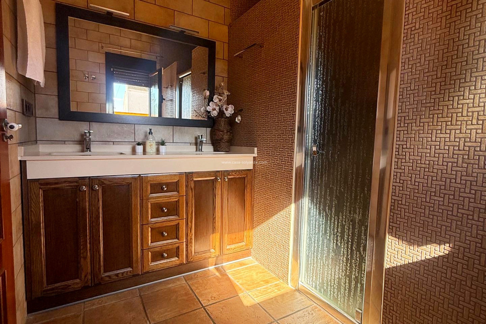 Wiederverkauf - Stadthaus - Avileses