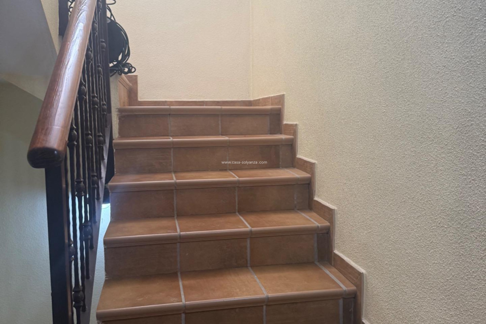 Wiederverkauf - Stadthaus - Avileses