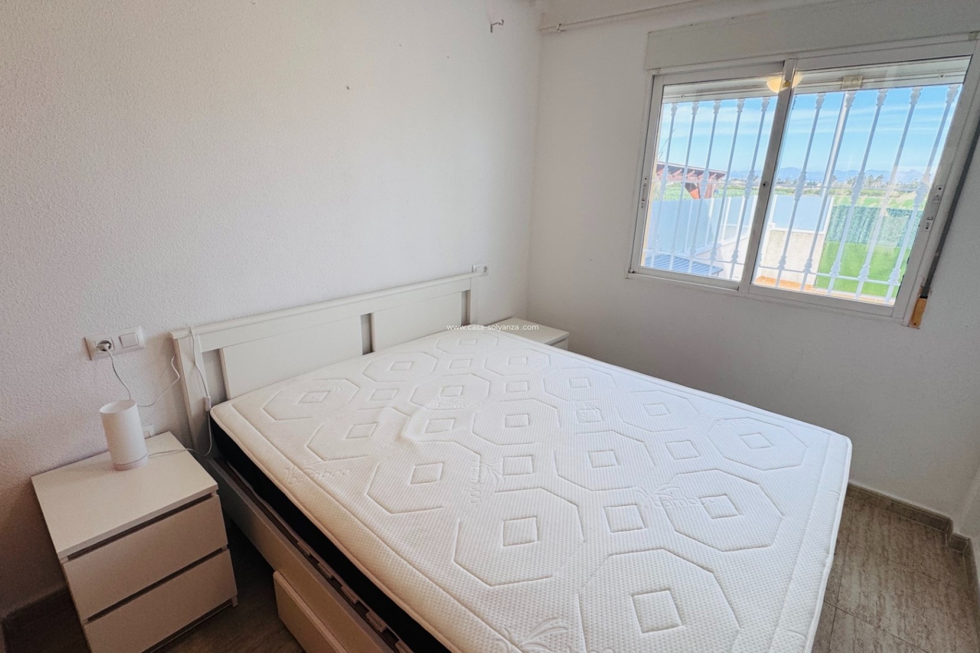 Wiederverkauf - Stadthaus - Daya Nueva