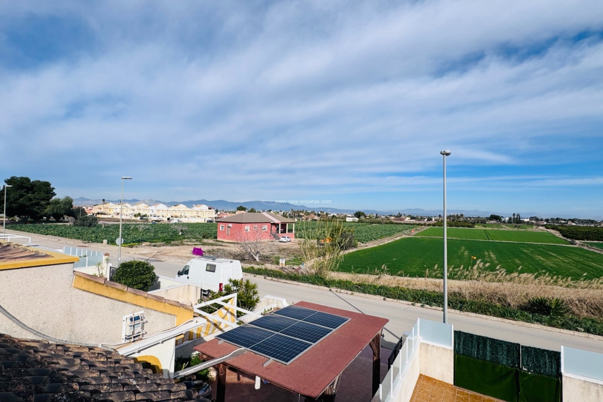 Wiederverkauf - Stadthaus - Daya Nueva