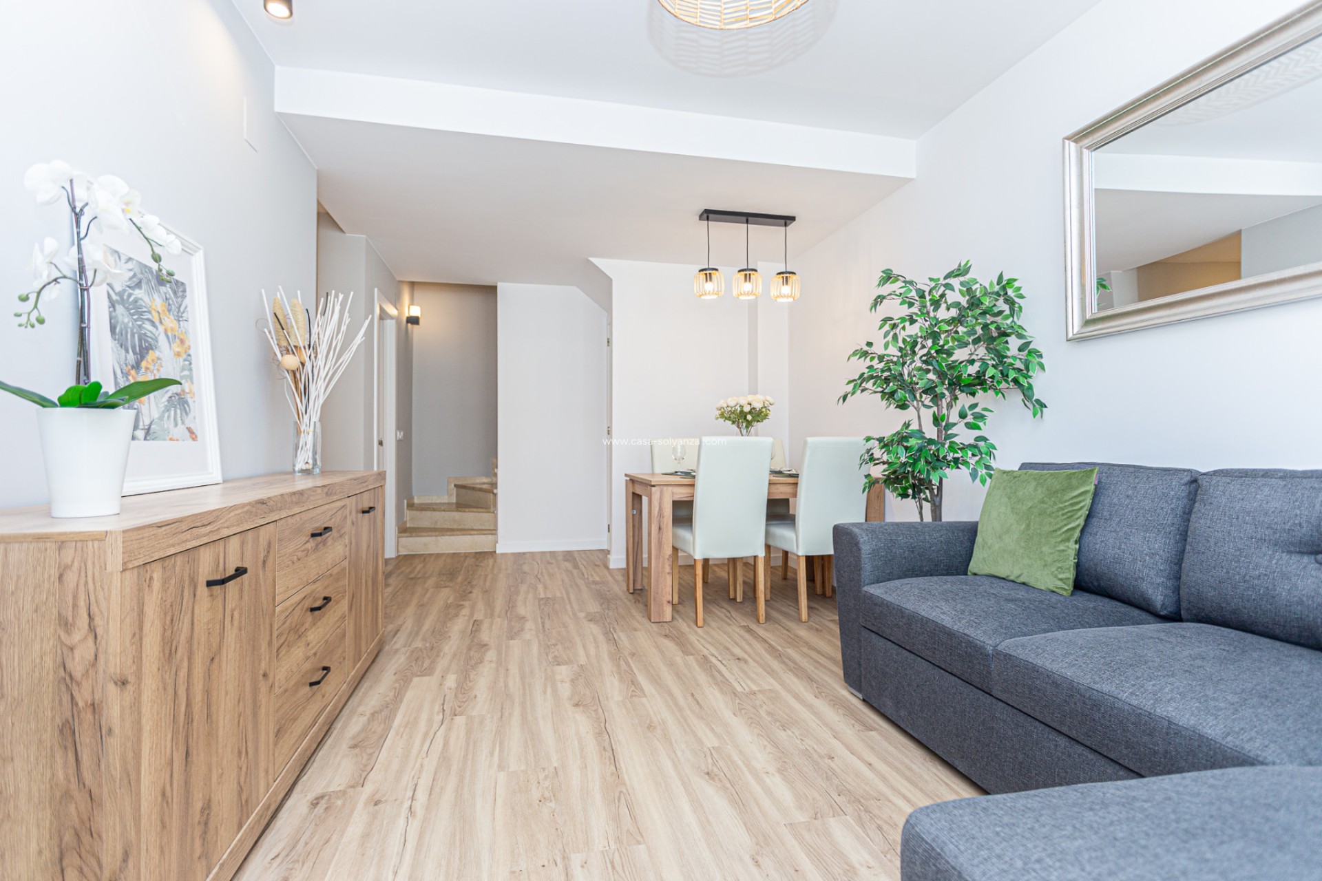 Wiederverkauf - Stadthaus - Los Altos