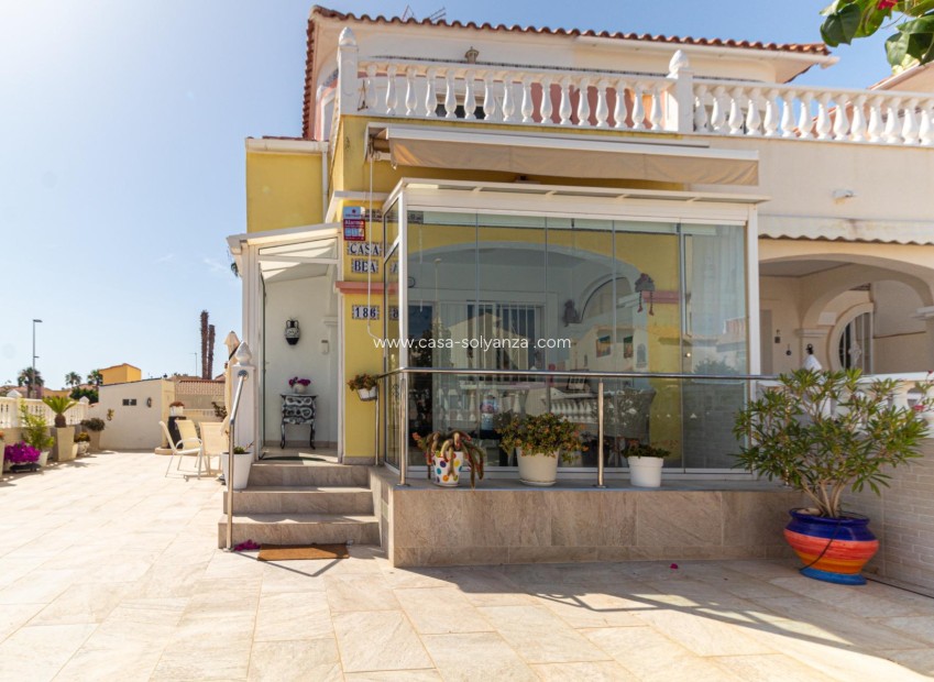 Wiederverkauf - Stadthaus - Orihuela Costa - La Regia