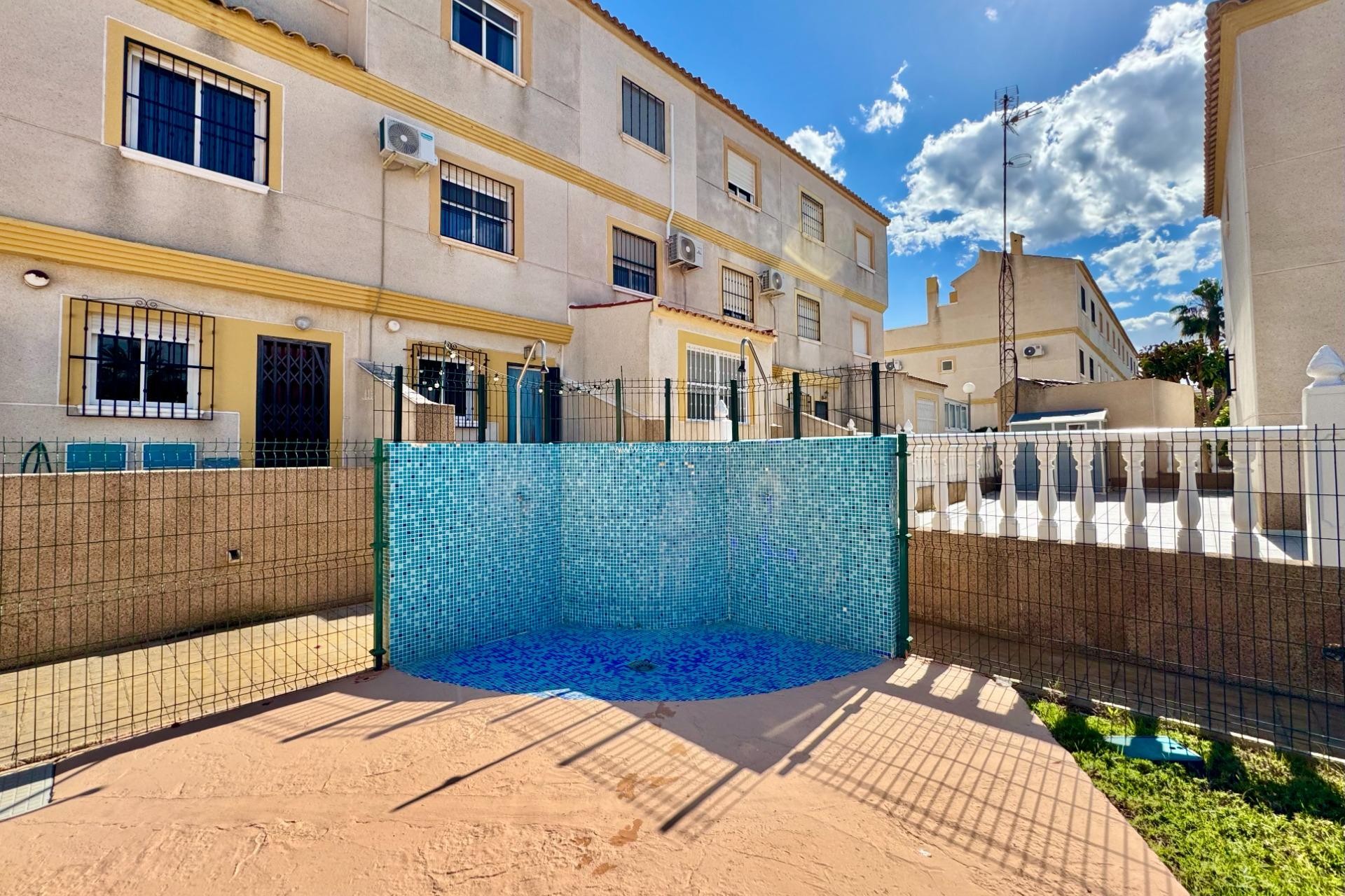 Wiederverkauf - Stadthaus - Orihuela Costa - Las Filipinas