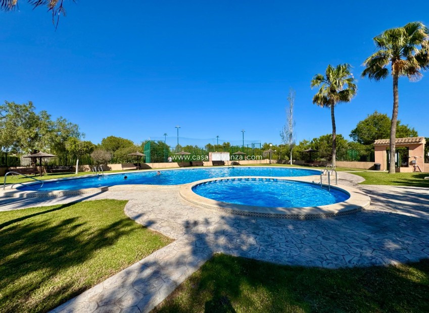 Wiederverkauf - Stadthaus - Orihuela Costa - Los Altos