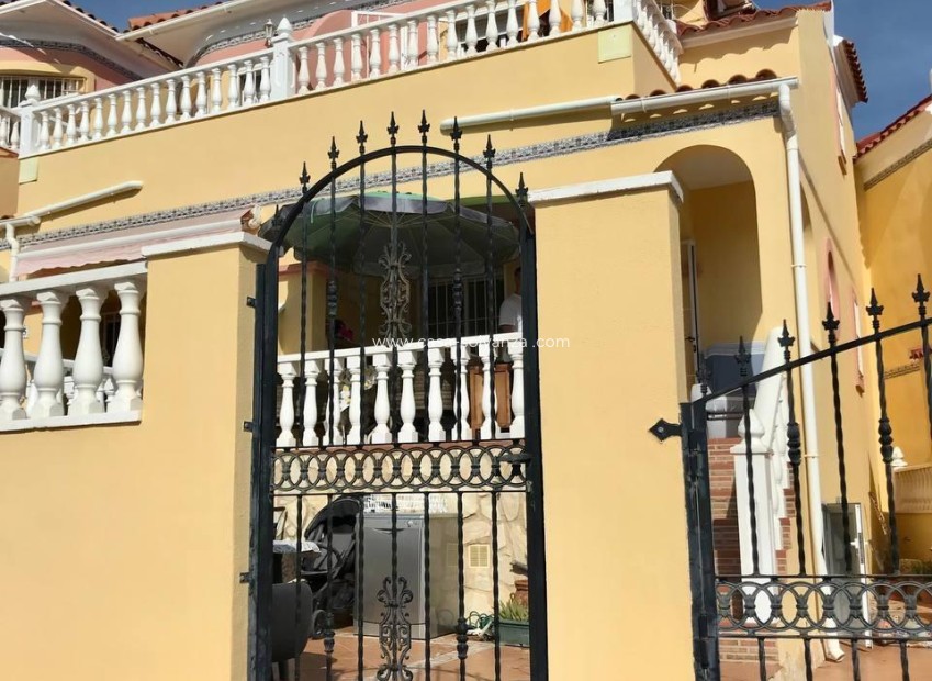 Wiederverkauf - Stadthaus - Orihuela Costa - Villamartín