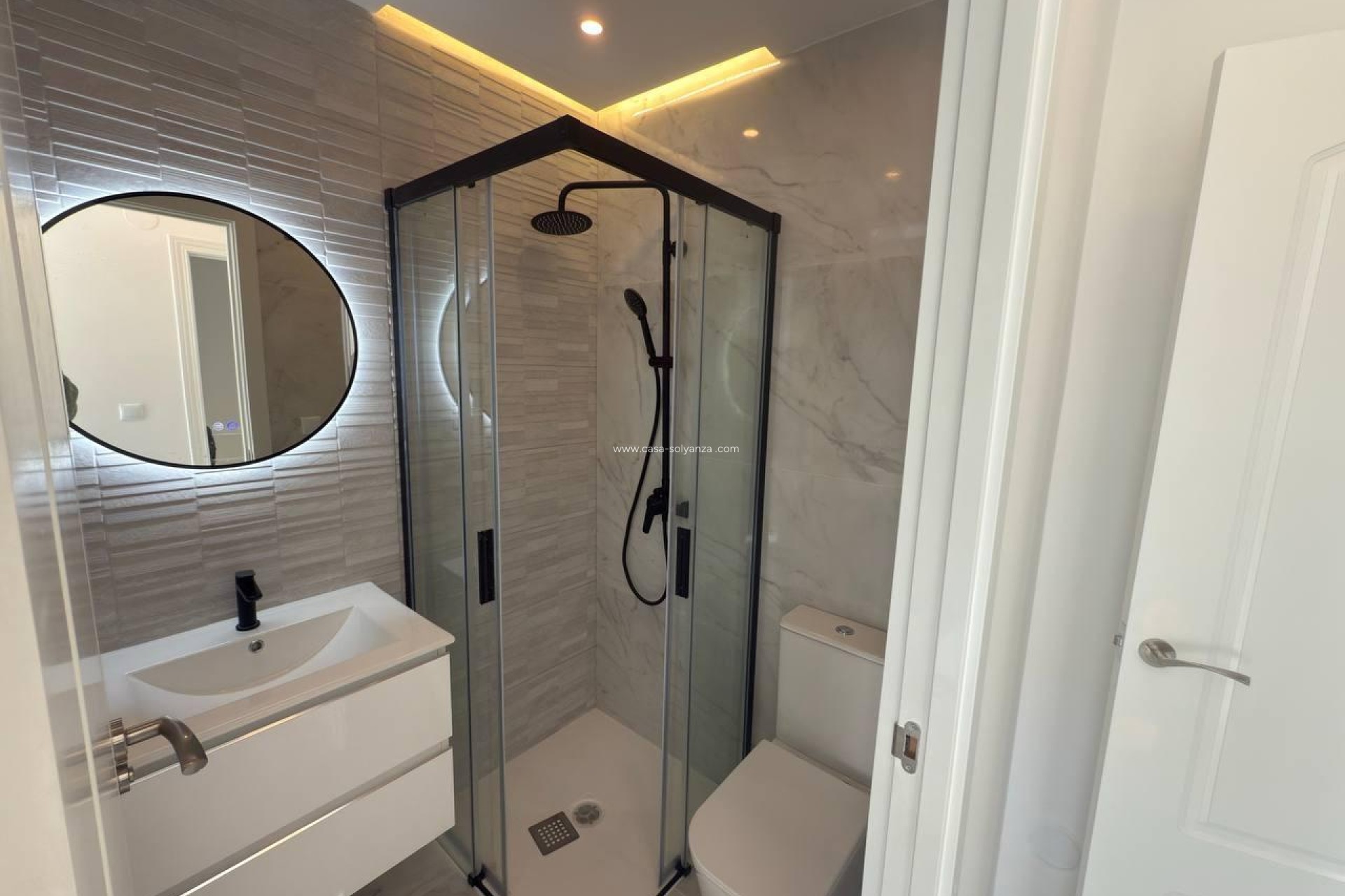 Wiederverkauf - Stadthaus - Torrevieja - Aguas nuevas