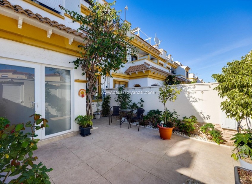 Wiederverkauf - Stadthaus - Torrevieja - Aguas nuevas