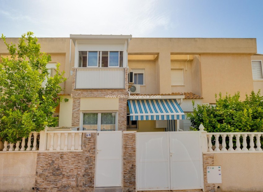 Wiederverkauf - Stadthaus - Torrevieja - Aguas nuevas