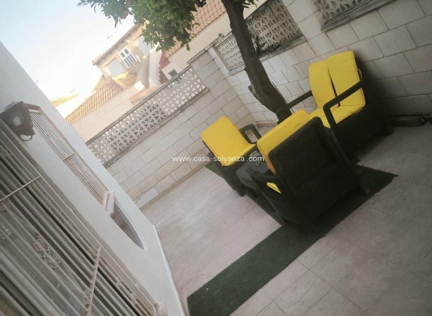 Wiederverkauf - Stadthaus - Torrevieja - Doña Ines