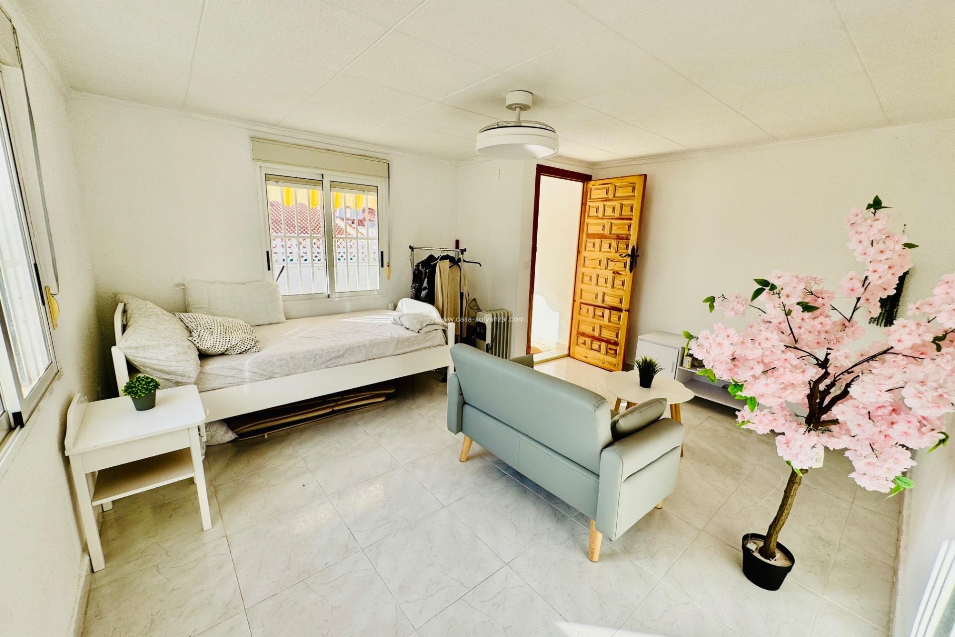 Wiederverkauf - Stadthaus - Torrevieja - La Siesta
