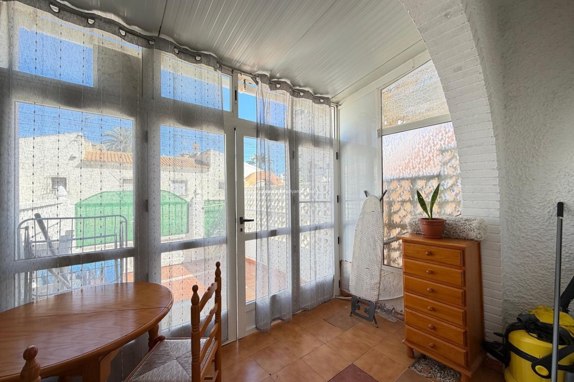 Wiederverkauf - Stadthaus - Torrevieja - Nueva Torrevieja