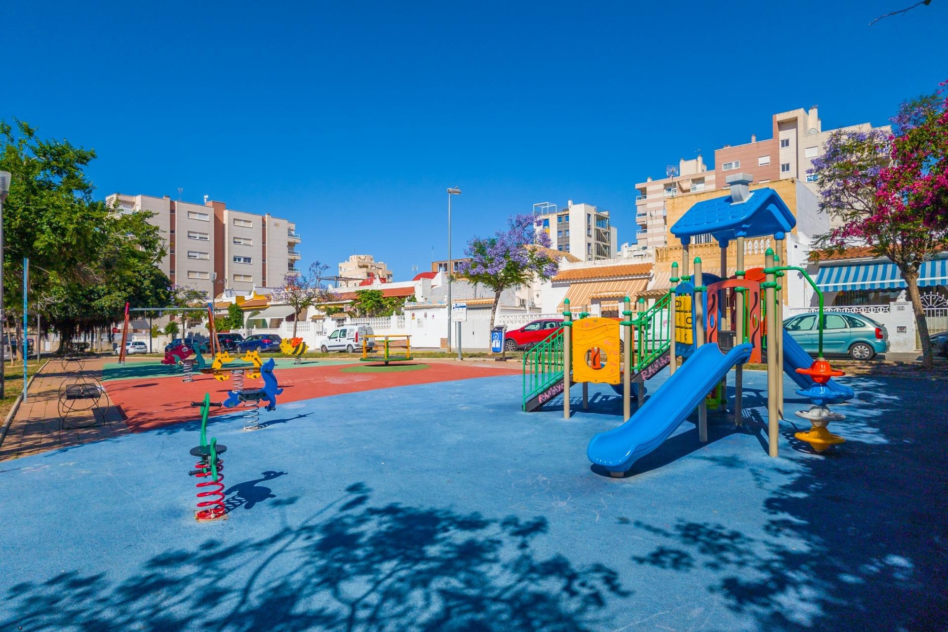Wiederverkauf - Stadthaus - Torrevieja - Nueva Torrevieja