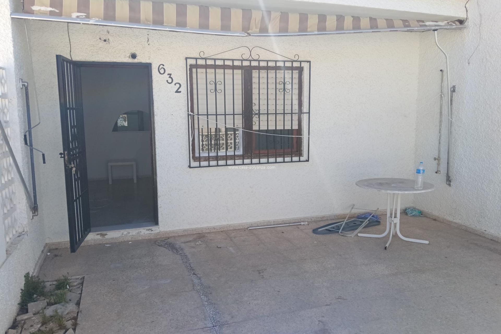 Wiederverkauf - Stadthaus - Torrevieja - Torretas
