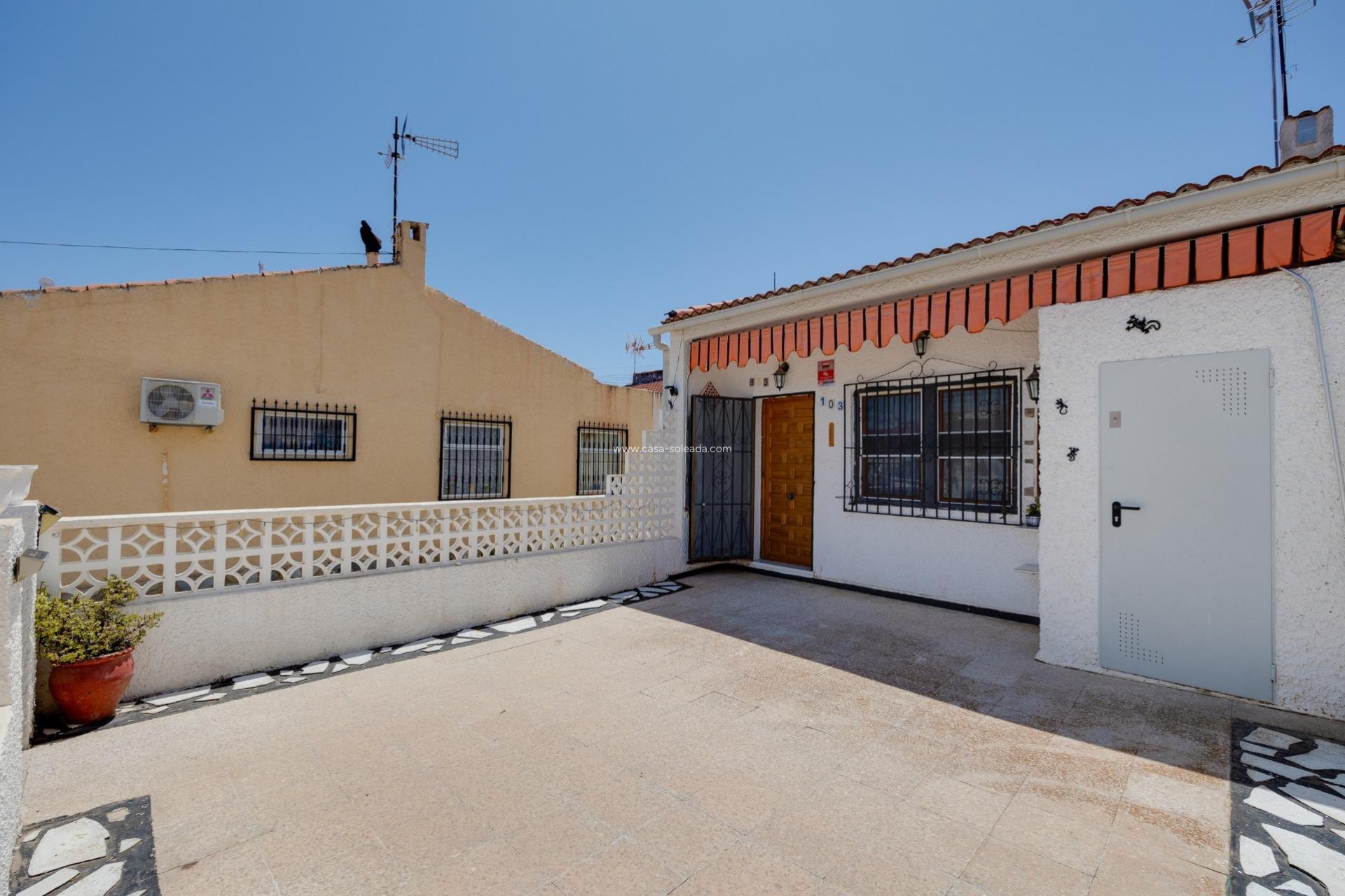 Wiederverkauf - Stadthaus - Torrevieja - Torretas