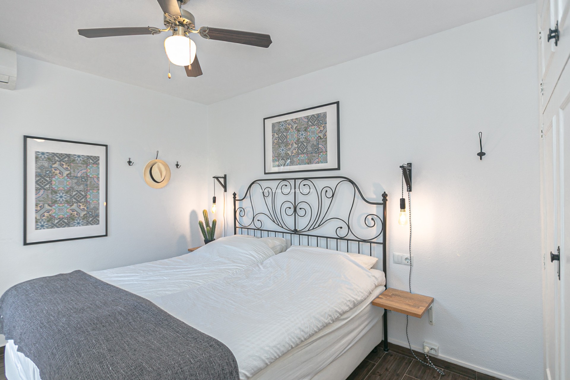 Wiederverkauf - Stadthaus - Torrevieja - Torretas