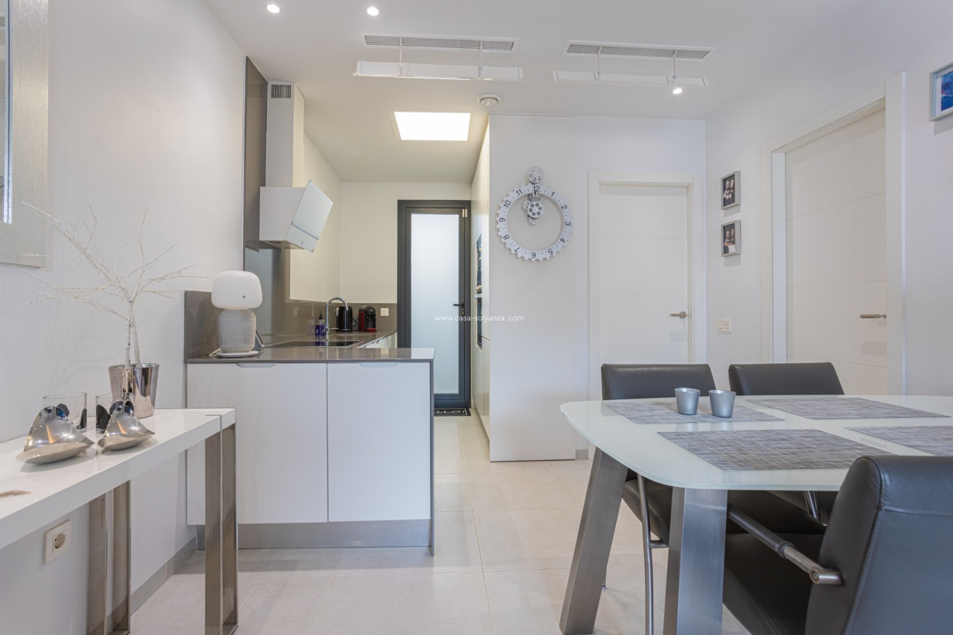 Wiederverkauf - Stadthaus - Villamartin - Villamartín