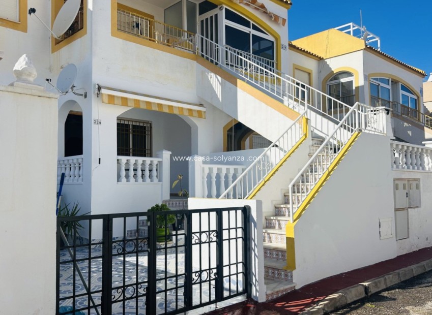 Wiederverkauf - terraced_house - Torrevieja - La Torreta