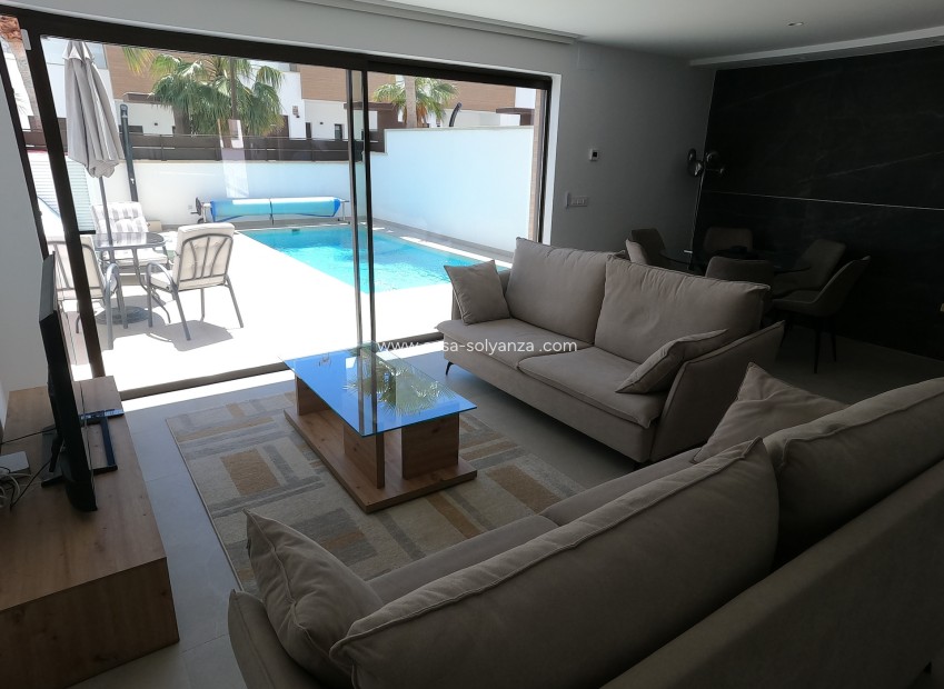 Wiederverkauf - Villa - Algorfa - La Finca Golf Resort
