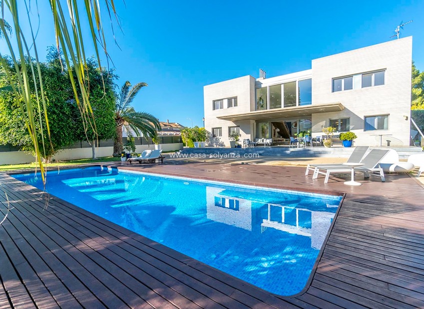 Wiederverkauf - Villa - Alicante - Campoamor