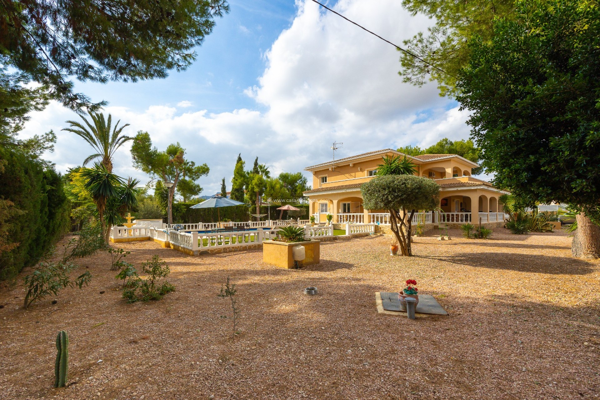 Wiederverkauf - Villa - Aspe - Inland