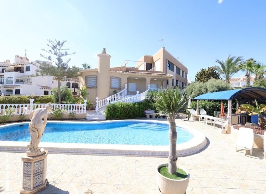 Wiederverkauf - Villa - Cabo Roig - MUY CERCA DE LA PLAYA