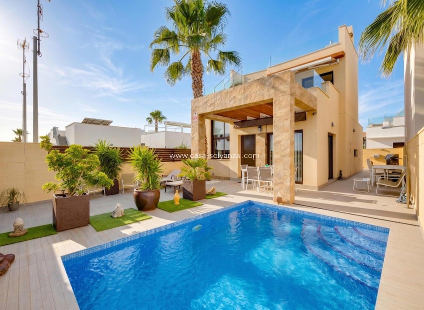 Wiederverkauf - Villa - Ciudad Quesada - Pueblo Bravo