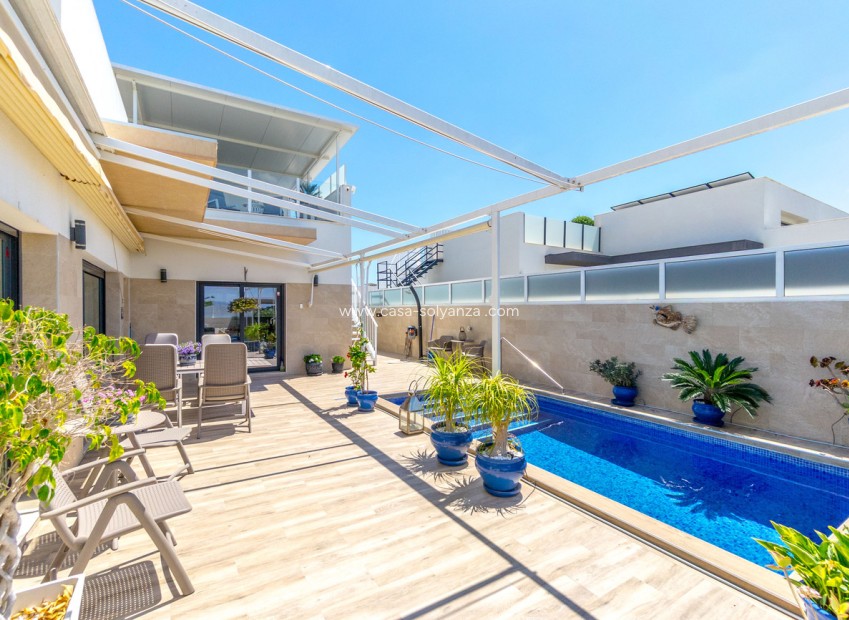 Wiederverkauf - Villa - Daya Nueva - Costa Blanca