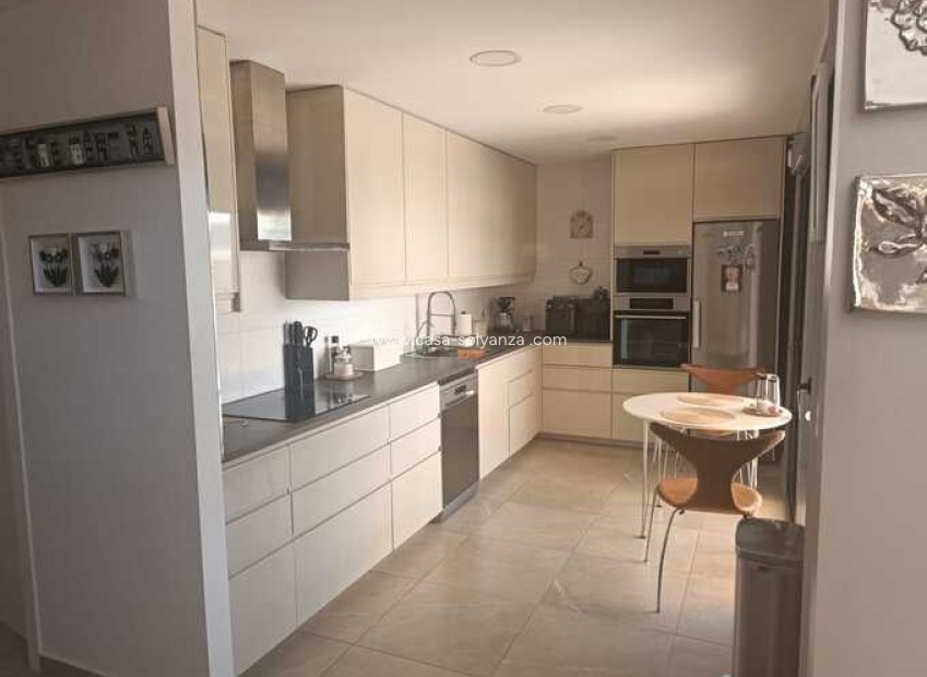 Wiederverkauf - Villa - Daya Nueva - Costa Blanca