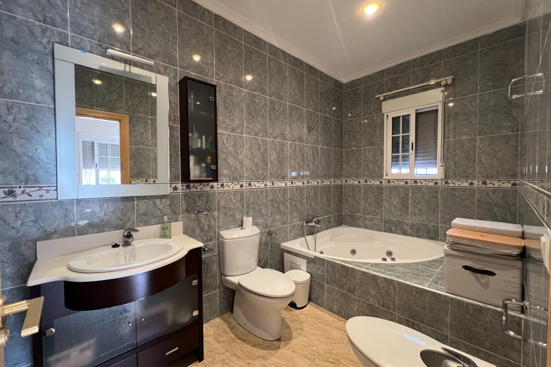 Wiederverkauf - Villa - Dolores - Cmno. Escorredor