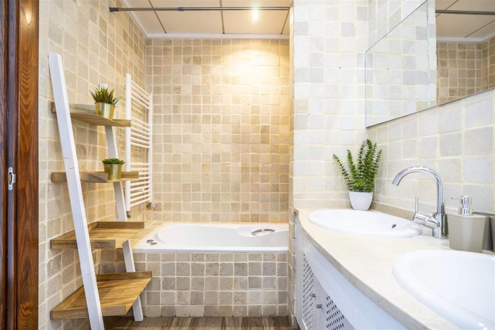 Wiederverkauf - Villa - El Valle Golf Resort - Inland